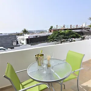 apartamento-tias.in-canary-islands.com/